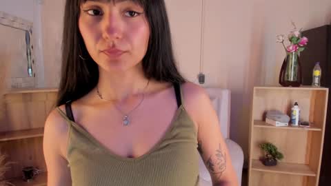 Snapshot of amy_kiitty chatting on 17, 1, 2025 online show from 17, 1, 2025