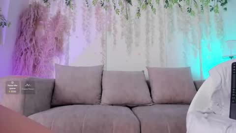 Hello I am Allison Welcome to my room and let is  have a good time together whith me online show from 7, 2, 2026