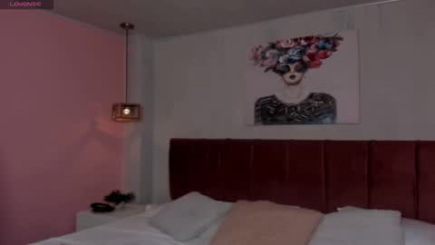 amy_saenz_ online show from 16, 10, 2025