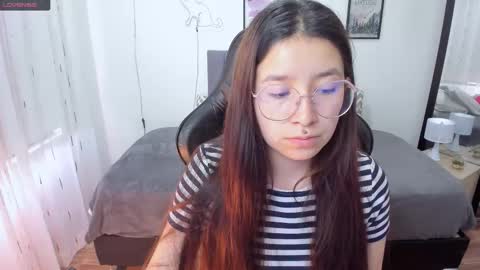 Amy sophia 3 online show from 23, 9, 2025