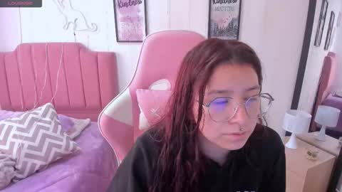 Amy sophia 3 online show from 7, 1, 2026