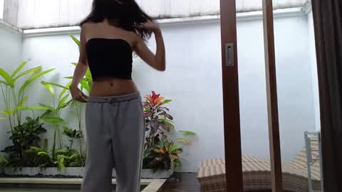 Snapshot of amyalwayshere chatting on 26, 2, 2025 girl next door named Amy online show from 26, 2, 2025