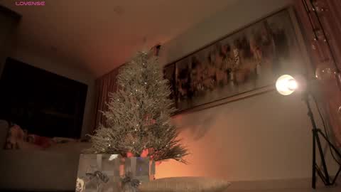 Amy Armstrong online show from 31, 12, 2024