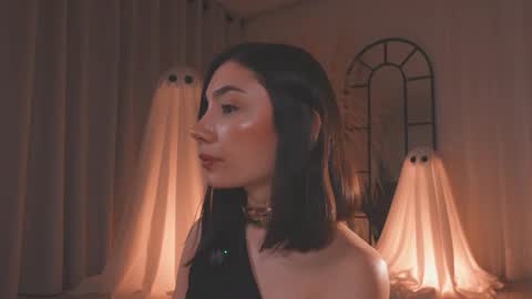 Amy Armstrong online show from 15, 10, 2025