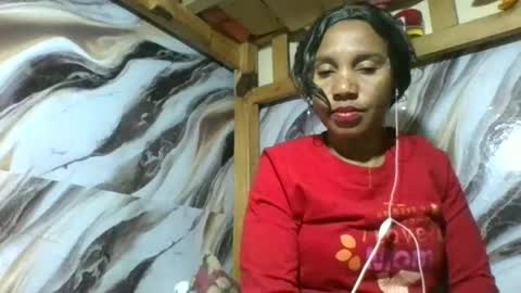 Snapshot of amyatche chatting on 18, 6, 2026 Amyatche online show from 18, 6, 2026