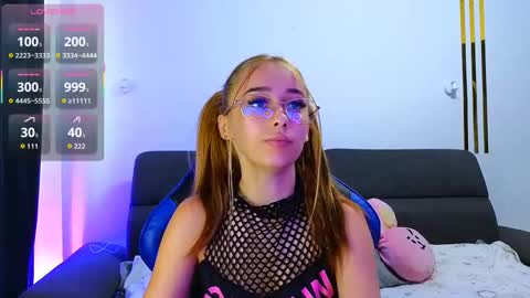 amykentt online show from 15, 9, 2025