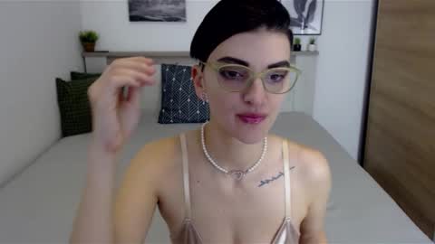 Snapshot of amylexy chatting on 8, 12, 2024 Hi there guys  My pleasure in your hands  pvt is open online show from 8, 12, 2024
