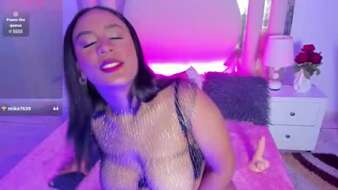 Amy    online show from 11, 12, 2024