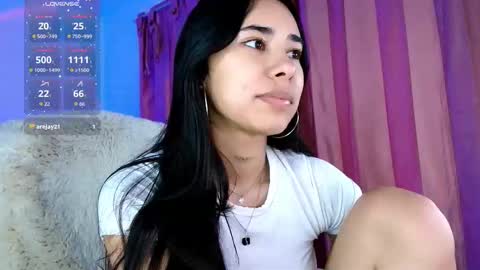 Snapshot of amyolimpo chatting on 18, 11, 2025 Amy ... Nice to meet u thumb up me please its important online show from 18, 11, 2025