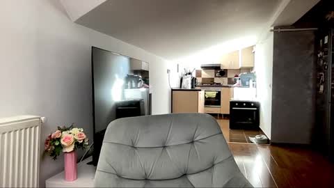 amyroberta92 online show from 4, 3, 2025