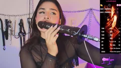 Snapshot of amysl4vee chatting on 26, 11, 2025 AMY My schedule - 1800 - 0200 GMT -5 online show from 26, 11, 2025