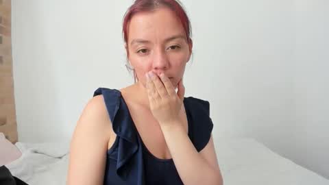 Snapshot of amysweet77 chatting on 18, 11, 2025 Madi online show from 18, 11, 2025