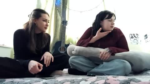 amywinks online show from 16, 4, 2026