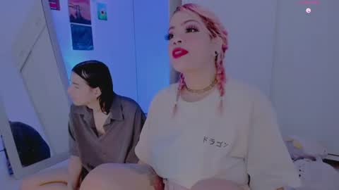 Snapshot of amyy_rouse chatting on 25, 7, 2026 Collinns online show from 25, 7, 2026