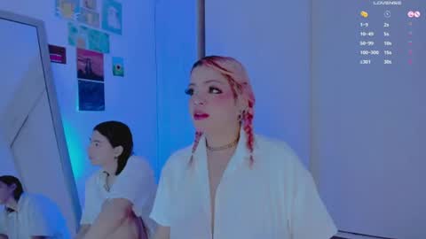 Snapshot of amyy_rouse chatting on 1, 8, 2026 Collinns online show from 1, 8, 2026
