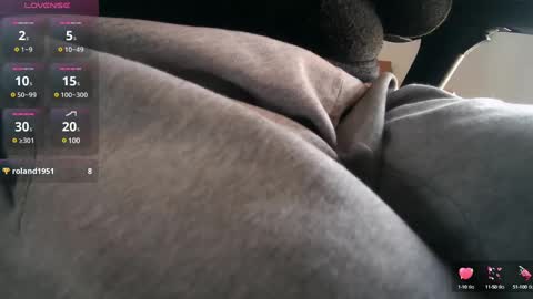 A online show from 10, 3, 2025