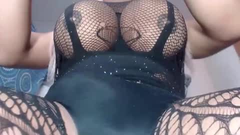 Snapshot of ana_bigcock chatting on 4, 12, 2025 ana_bigcock online show from 4, 12, 2025