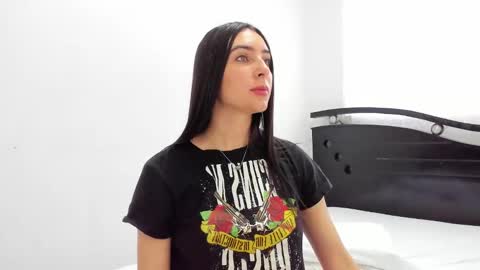 Ana  IG an castillo 1 online show from 30, 12, 2024