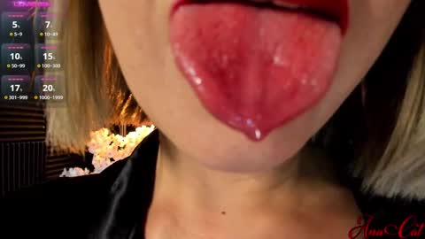 Ana online show from 3, 10, 2025