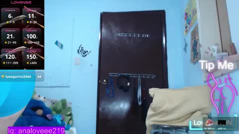 Ana lopez - Cameltoe girl  online show from 24, 1, 2025