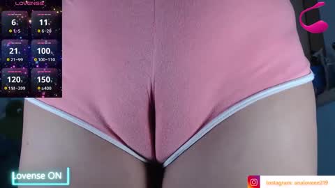 Ana lopez - Cameltoe girl  online show from 23, 9, 2025