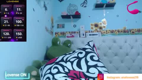 Ana lopez - Cameltoe girl  online show from 19, 2, 2026