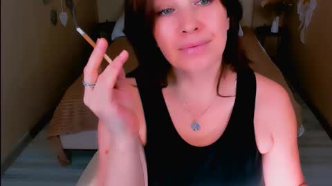 Snapshot of ana_mills chatting on 16, 10, 2025 Ana online show from 16, 10, 2025