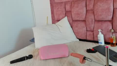 Ana online show from 11, 4, 2026