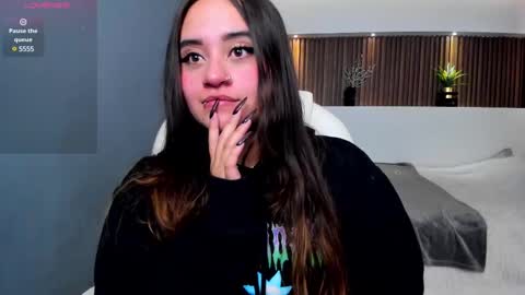 Snapshot of ana_taylor2 chatting on 25, 2, 2025 Ana online show from 25, 2, 2025