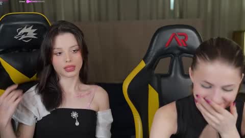 Sweet girls online show from 8, 3, 2025