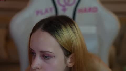 PLAYHARD054 online show from 4, 10, 2025