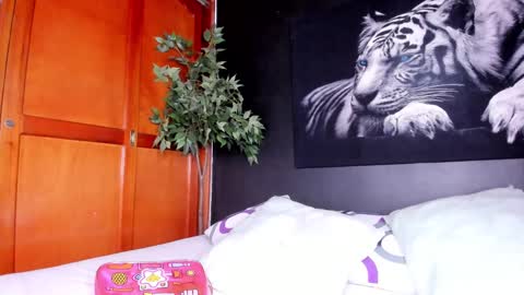 Anahi online show from 7, 3, 2025