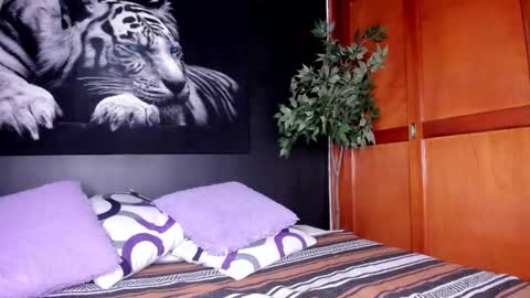 Anahi online show from 11, 9, 2025