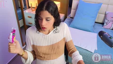 Anahi  online show from 31, 1, 2025