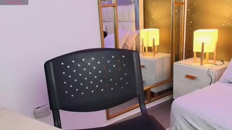 Anahi  online show from 8, 9, 2025