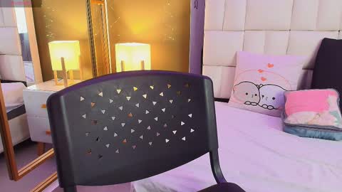 Anahi  online show from 15, 9, 2025