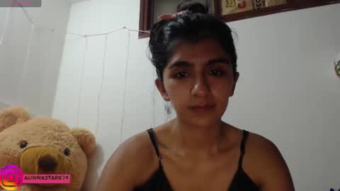 Snapshot of anahibrowns95 chatting on 6, 2, 2025 Anahi Browns online show from 6, 2, 2025