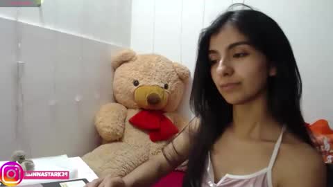 Snapshot of anahibrowns95 chatting on 25, 10, 2025 Anahi Browns online show from 25, 10, 2025