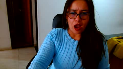 Snapshot of anaids_dam chatting on 14, 7, 2026 anaids online show from 14, 7, 2026