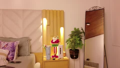 Snapshot of anaise_latif chatting on 26, 11, 2025 Anaise online show from 26, 11, 2025