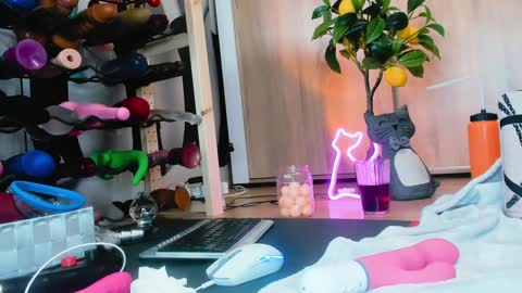 Snapshot of anal_queen_mona chatting on 12, 12, 2024 SING UP JOIN FAN CLUB FOLLOW LIKE online show from 12, 12, 2024