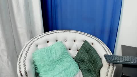 Snapshot of analia18_ chatting on 14, 1, 2025 analia18 online show from 14, 1, 2025