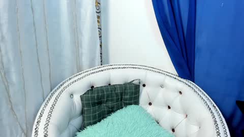 Snapshot of analia18_ chatting on 29, 1, 2025 analia18 online show from 29, 1, 2025