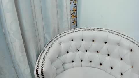 Snapshot of analia18_ chatting on 9, 3, 2025 analia18 online show from 9, 3, 2025