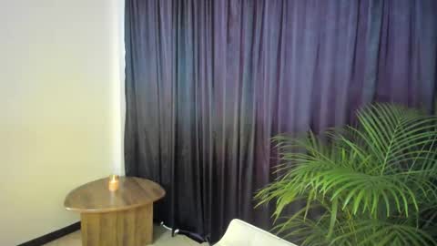 Snapshot of anamarieh chatting on 23, 9, 2025 Ann online show from 23, 9, 2025