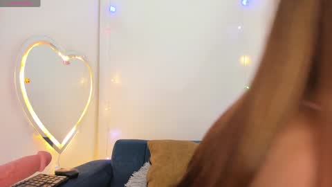 anasofia_07s online show from 10, 1, 2025