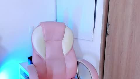 Snapshot of anastaciablake chatting on 17, 10, 2025 Anastacia online show from 17, 10, 2025