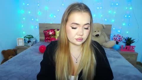 anastacyyellig online show from 15, 1, 2025