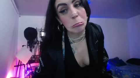 Jennyfer.... but u can say me Anastasia online show from 5, 3, 2025