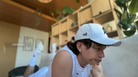 Snapshot of anddres_boss chatting on 25, 9, 2025 Tell Me ANDRESS ----- online show from 25, 9, 2025